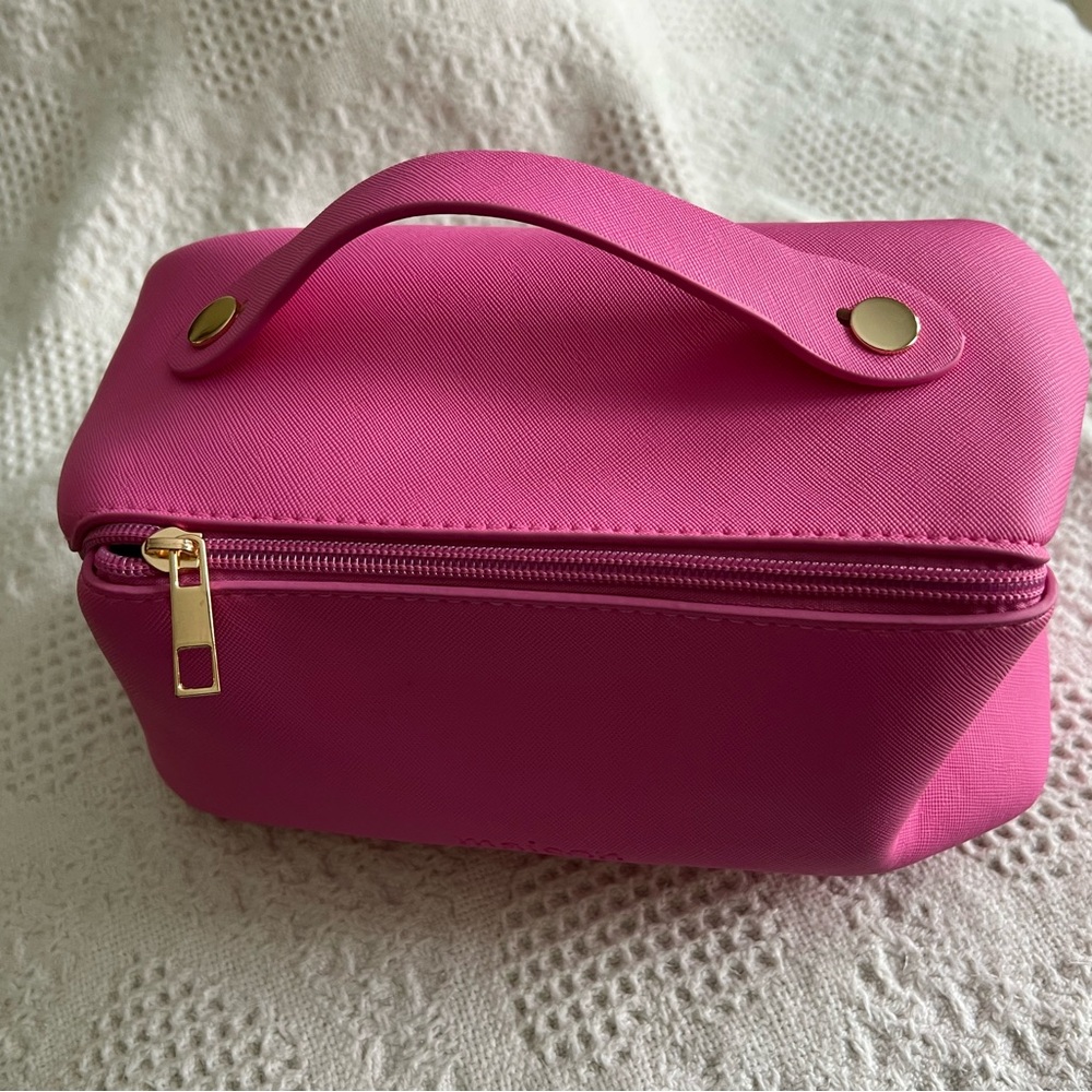 Maison bright pink cosmetic bag-like new